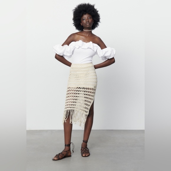 NWT ZARA RUFFLED BODYSUIT - Picture 1 of 12